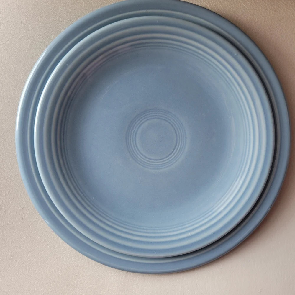 Fiesta Periwinkle Small Plates (2) Post 86 Fiestaware Bread Salad Dessert GUC
